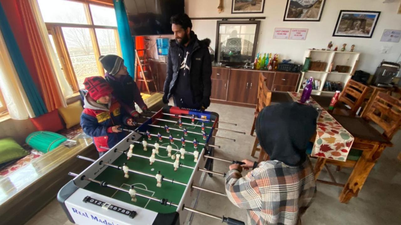The Alpinist Cafe And Retreat Hotel Kaza Luaran gambar