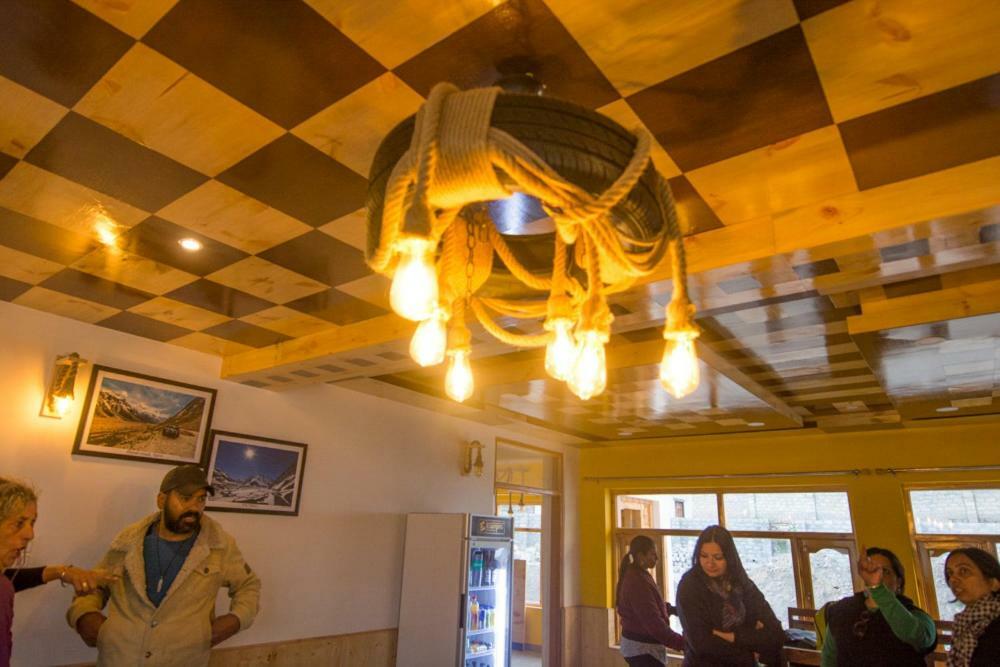 The Alpinist Cafe And Retreat Hotel Kaza Luaran gambar